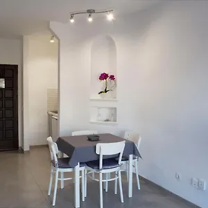  Apartment Cozy Next To The Sea